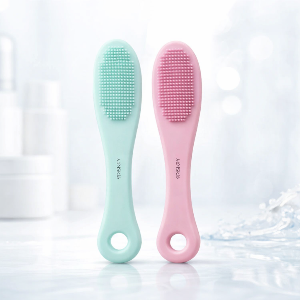 Mini Silicone Face Cleaner Black Head Remover Brush - Pack of 2